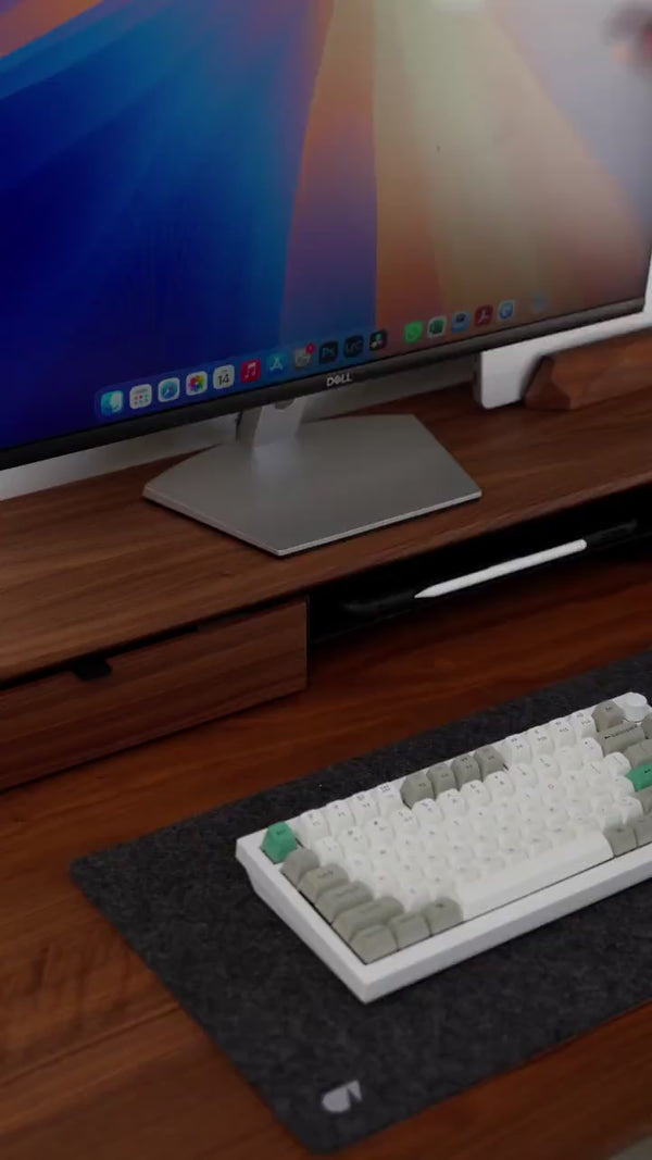MagStation Qi2 3-in-1 Apple charger — minimal design